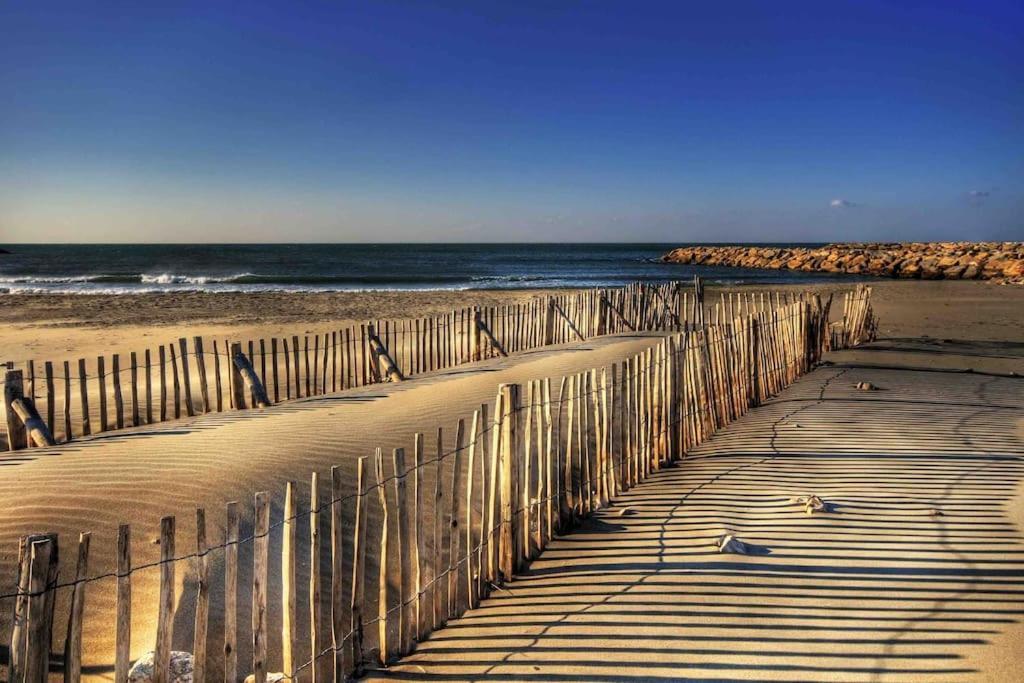 Villa 8 Personnes Bord De Mer Climatisee سانت ماري دو لا مير المظهر الخارجي الصورة