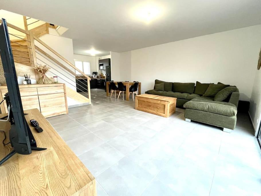 Villa 8 Personnes Bord De Mer Climatisee سانت ماري دو لا مير المظهر الخارجي الصورة
